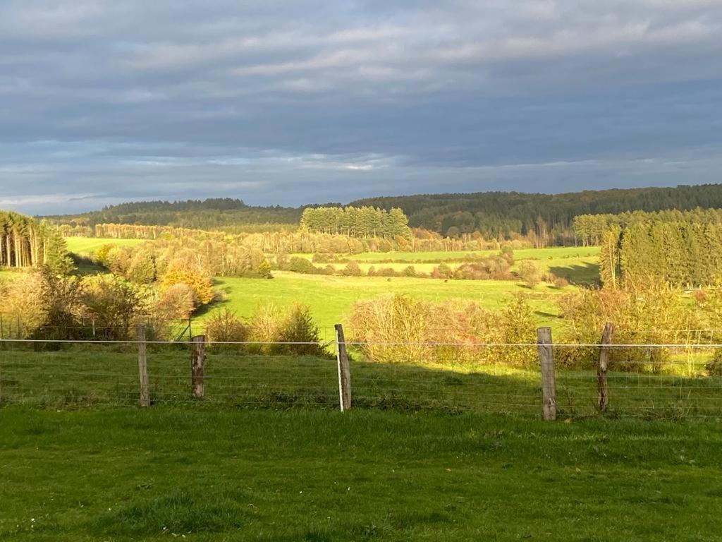 Villa Pipowagen Monceau-En-Ardenne à Bièvre Extérieur photo